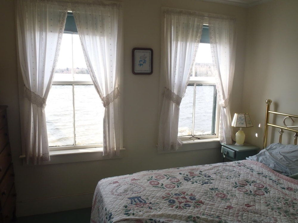 Contention Cove view 5