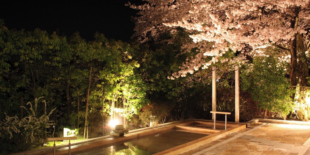 Satoyu Mukashibanashi Yuzanso Ryokan