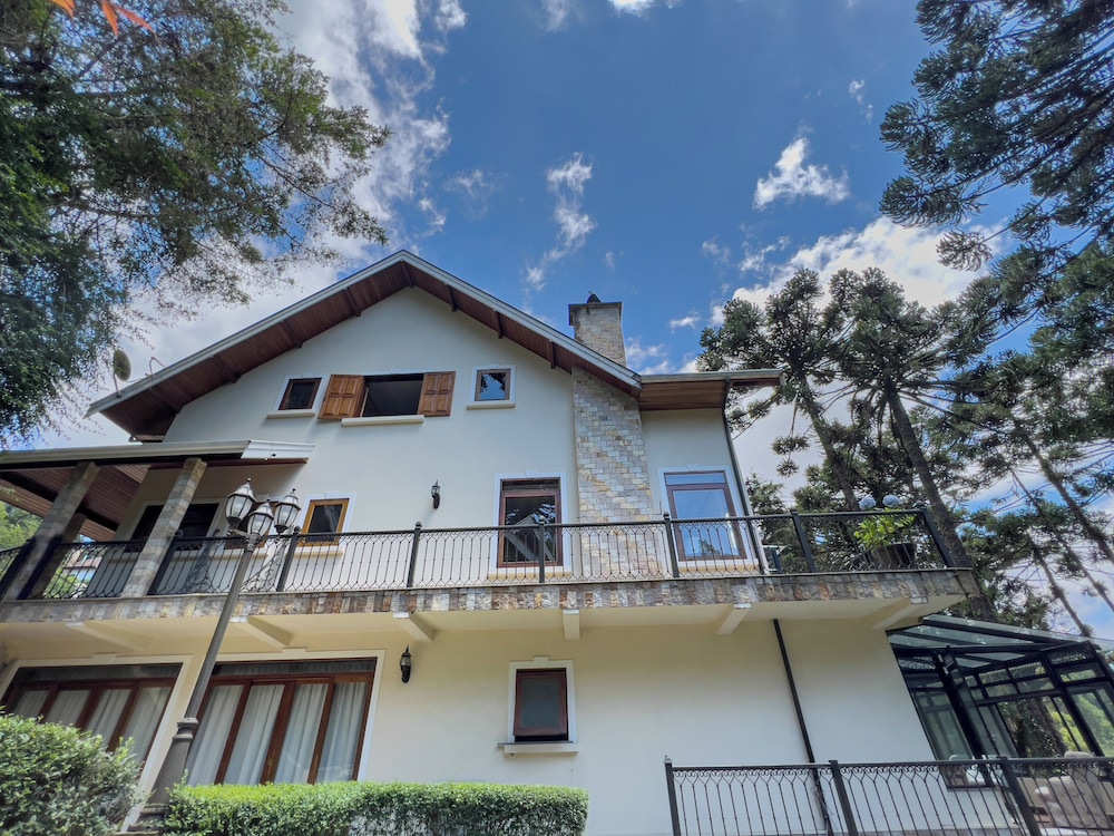 Araucária Lodge