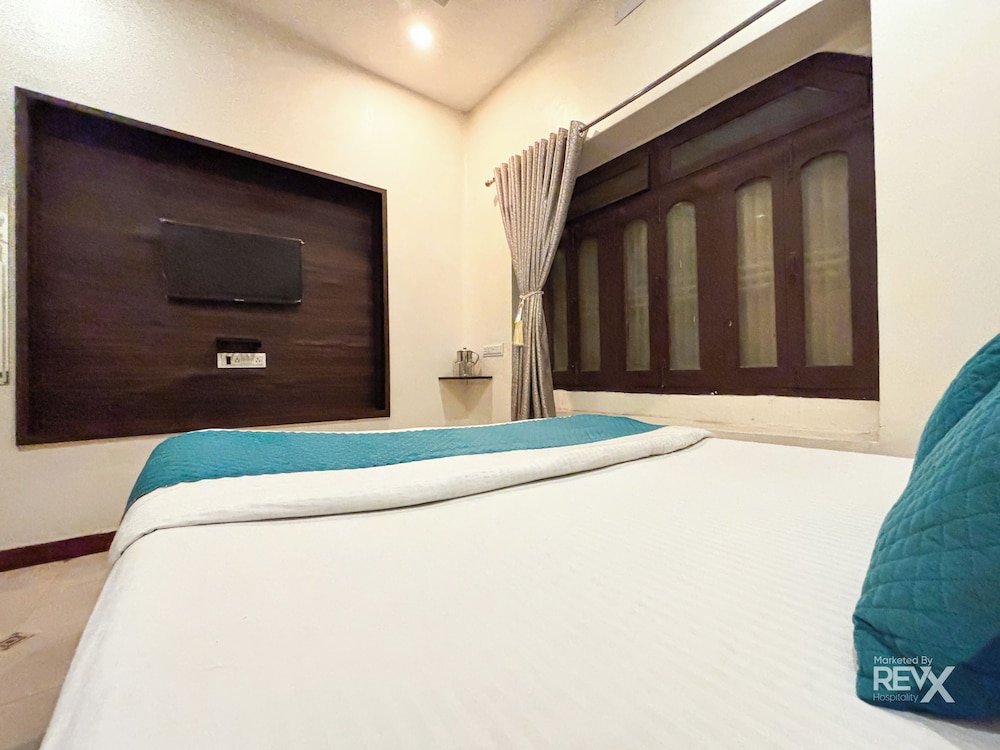 Hotel Diamond Palace