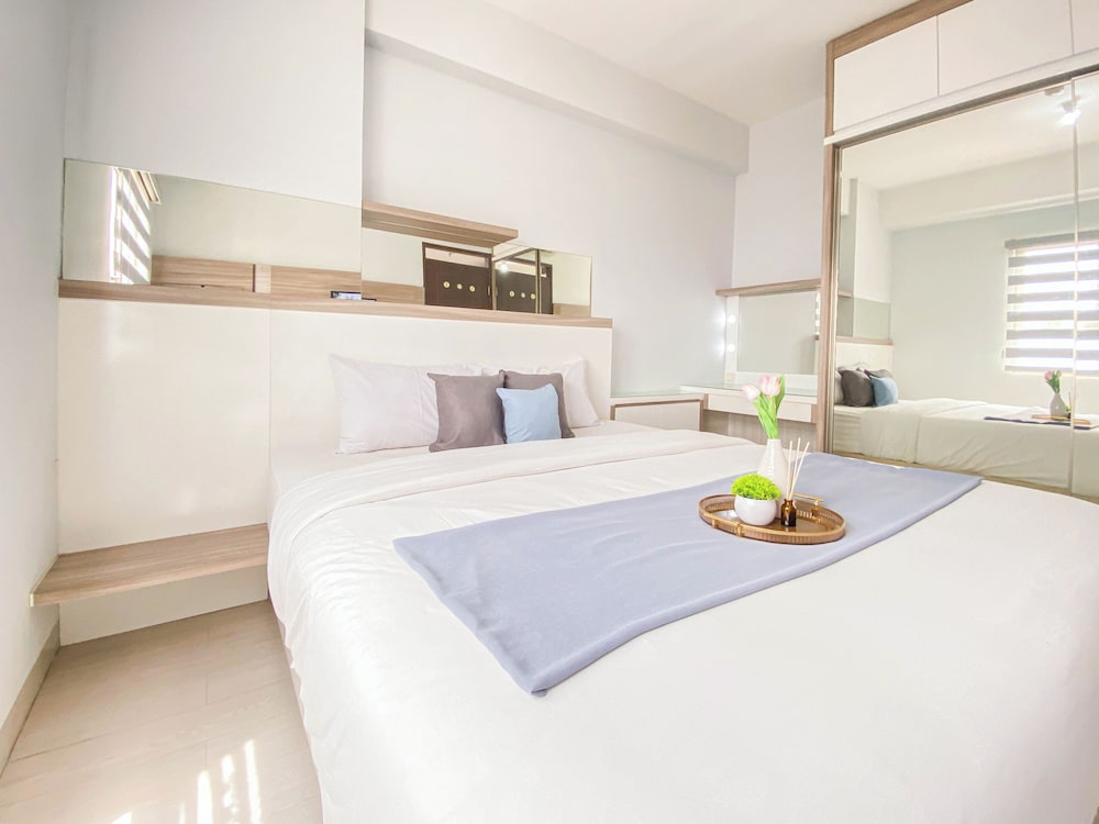 Good and Cozy Stay 2BR Apartment at Mekarwangi Square Cibaduyut