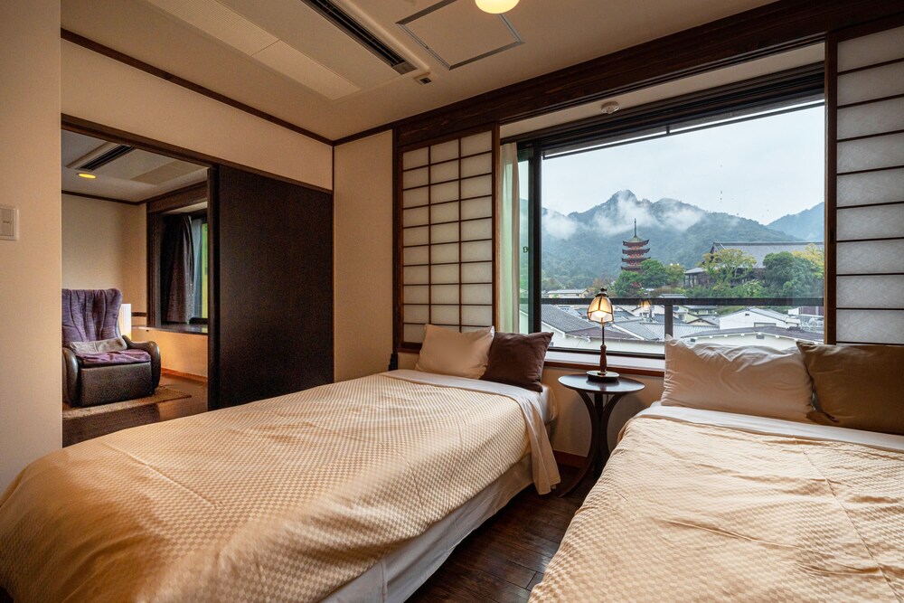 Miyajima Kinsuikan