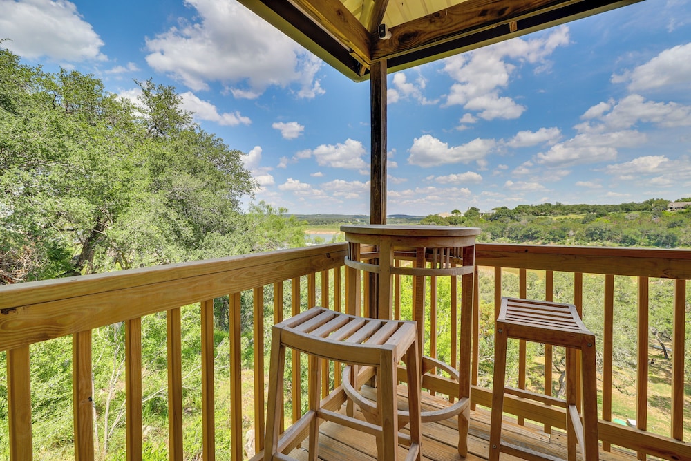 Waterfront Spicewood Home: Deck, Fire Pit Grill - Property Image 12