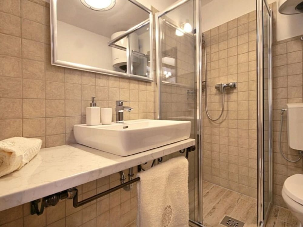 Aurora Comfortable Holiday Residence view 2