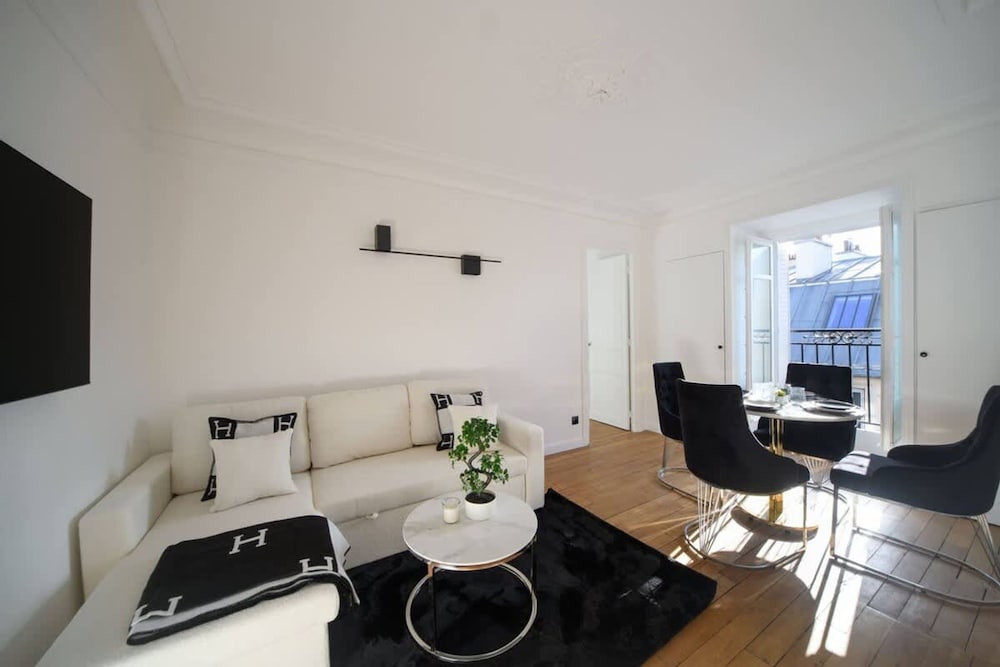 Superb Apt-passy-mobility Lease