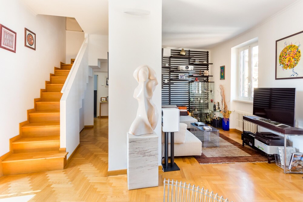 Treasurerome Navona Terrace Suite