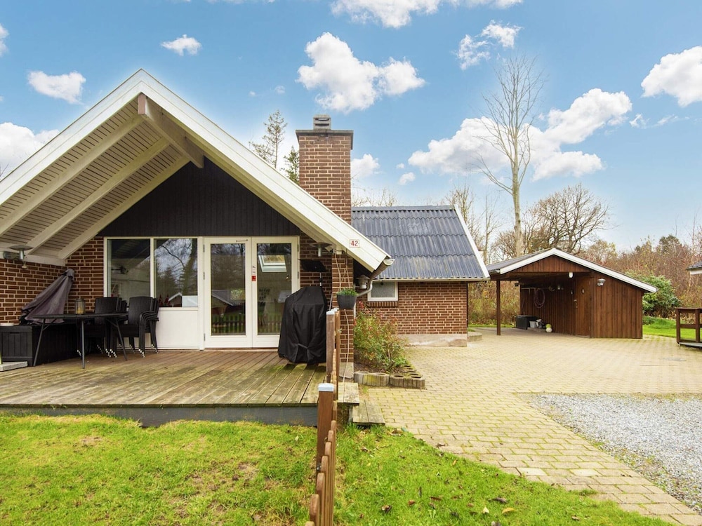 8 Person Holiday Home in Toftlund view 5