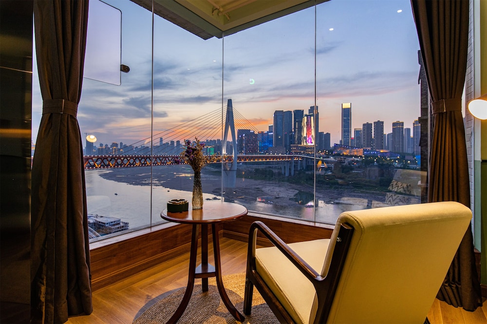 重庆暖余江景民宿 Chongqing Nuanyu River View Hotel