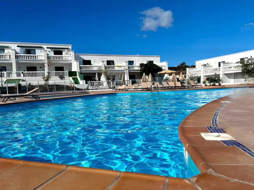 Apartment Florencia With Pool & Wifi in Puerto del Carmen, Lanzarote