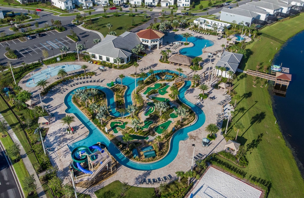 Gorgeous 9bedroom Home Private Pool Game Theater