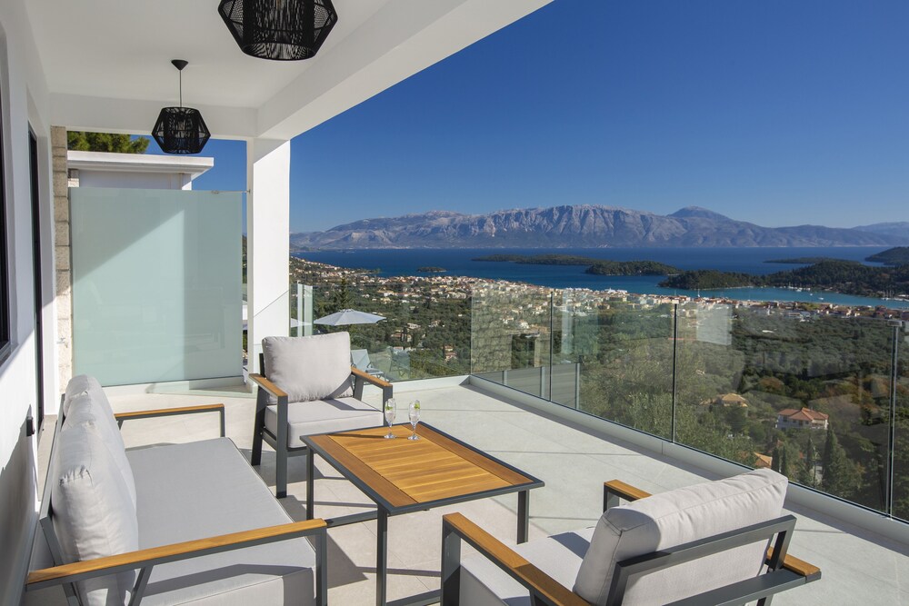 Oriens Villas