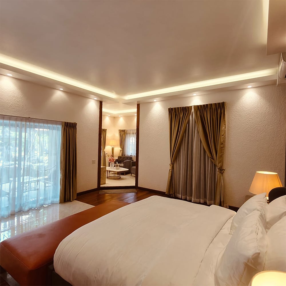 Varaya Resort