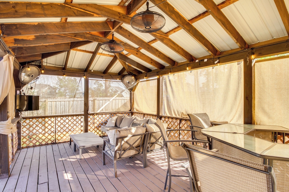 Private Pool & Game Room: Home Near Savannah