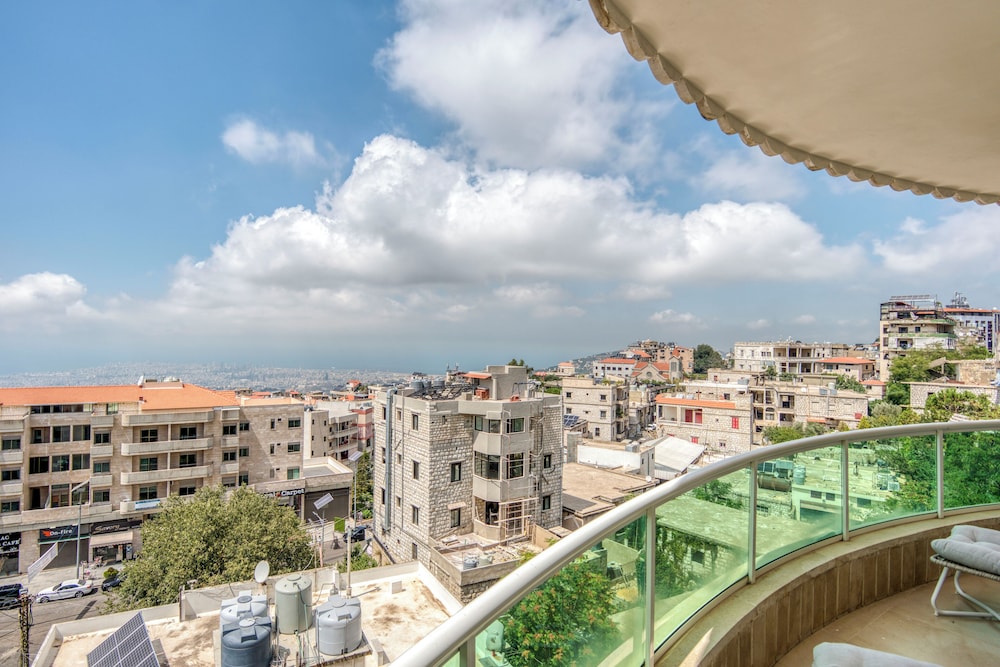 Veil 3-Bedroom Apartment in Aley