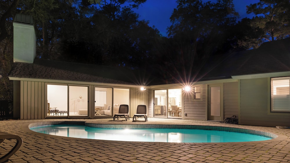 42 Planters Wood Drive at The Sea Pines Resort