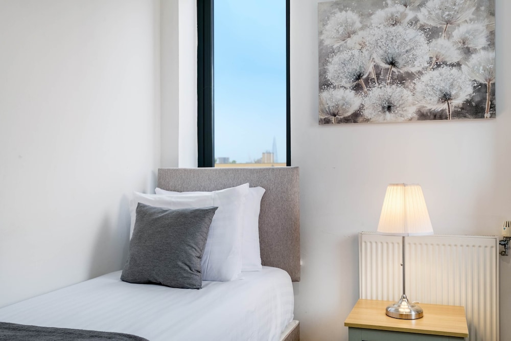 Bovet 3 Bedroom 1 Bathroom Apartment