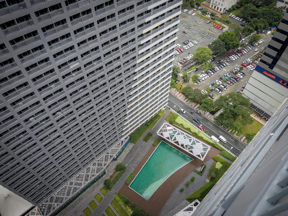 GemstoneBR in SMDC Fame Residences