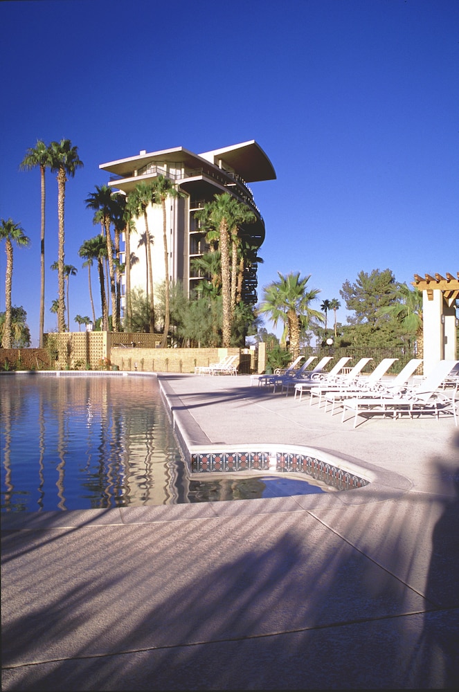 Casa Grande Vacations - Francisco Grande Hotel and Golf Resort - Property Image 1