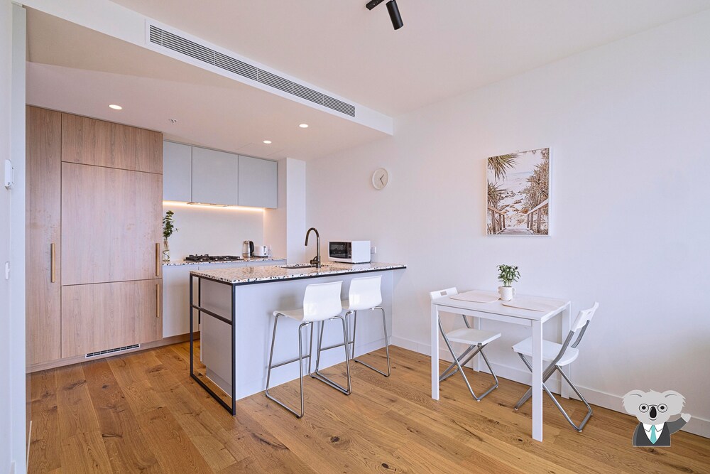 Kozyguru | South Melbourne | Prefert Good View Apt