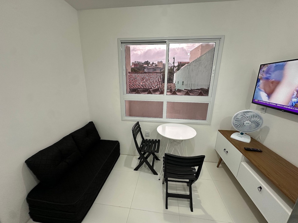 Fully Equipped Apartments in a Privileged Location, 150m From the Beach in Salvador Sess