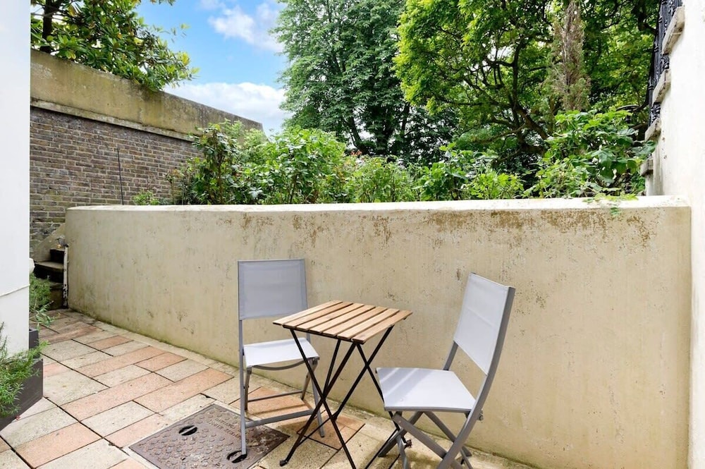 Studio Flat With Garden Access, Holland Park