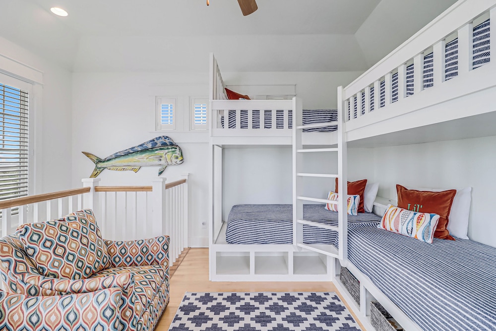 Lil' JoE Cottage 180 BE