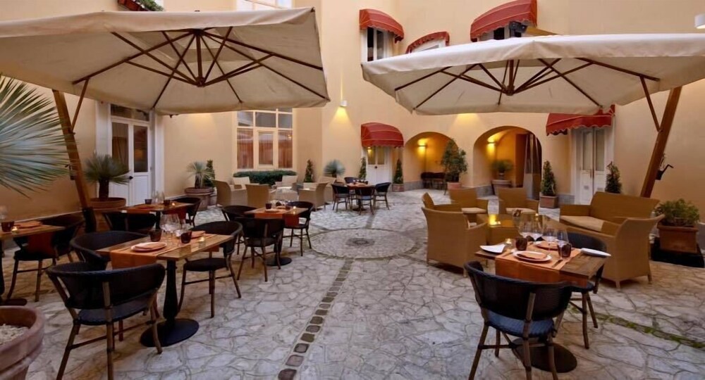 San Leucio Resort