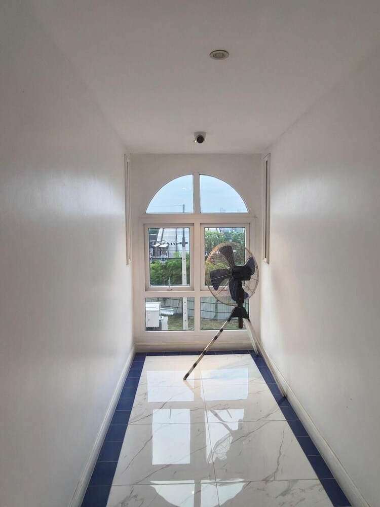 Seven Seas Cote Apartment
