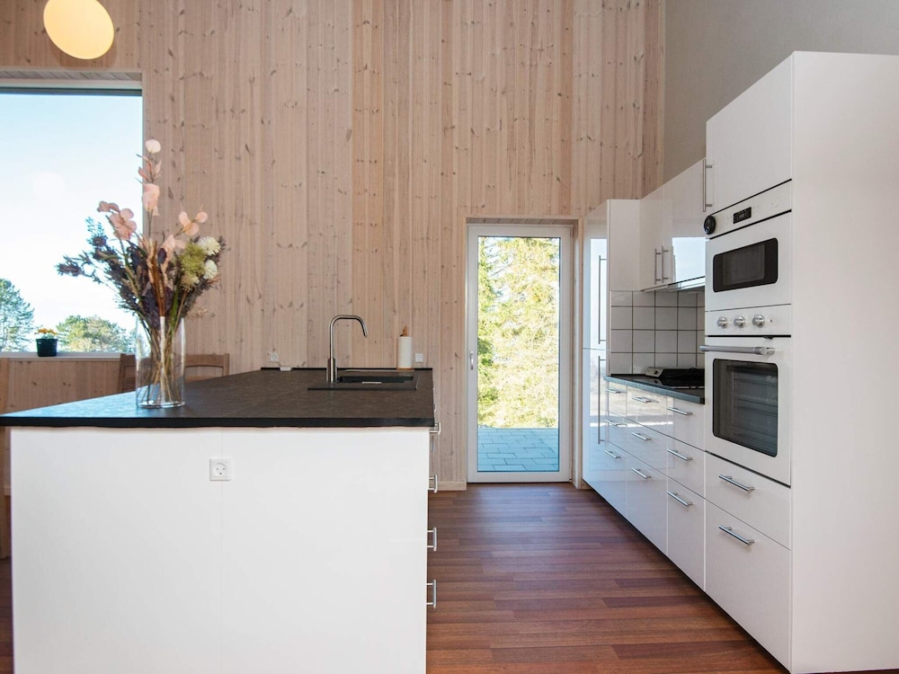 10 Person Holiday Home in Allingabro view 2