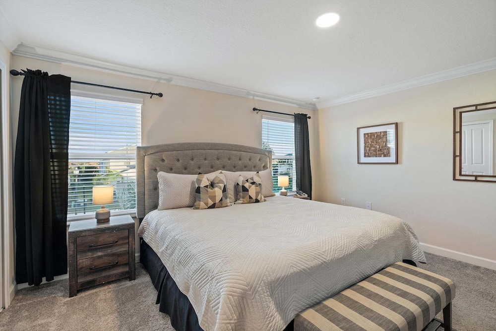 Championsgate Resort 4 Bedroom Private Pool Townhome 4 Townhouse