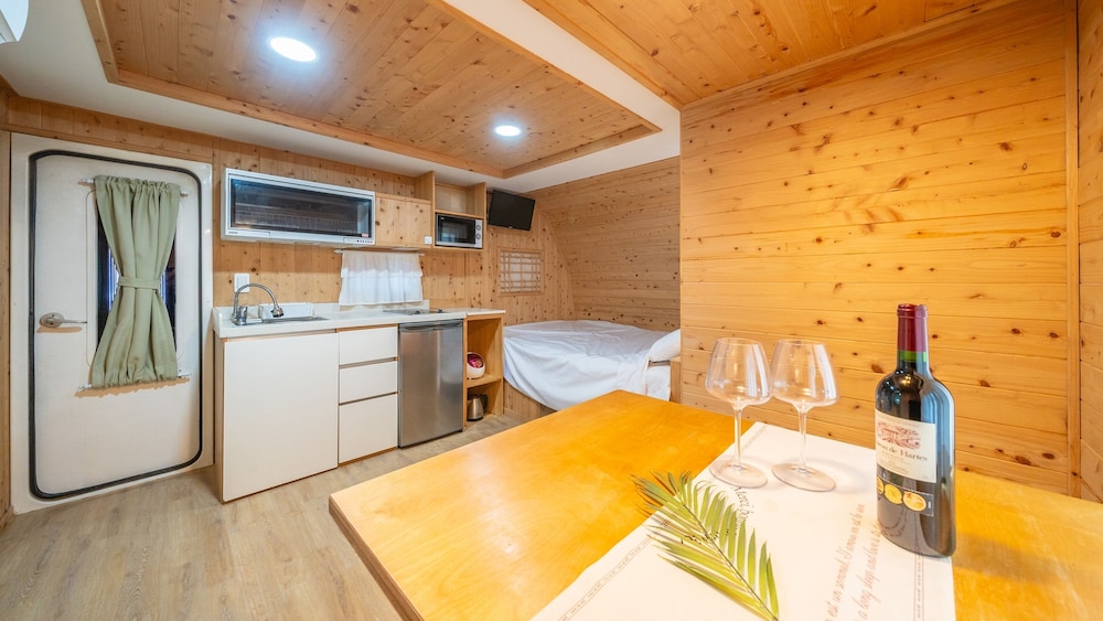 Chuncheon Free People's Caravan Pension