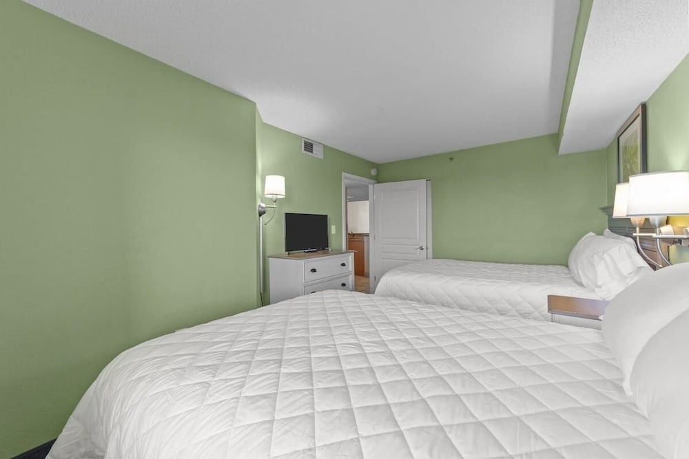 Compass Cove 1018 3 Bedroom Condo