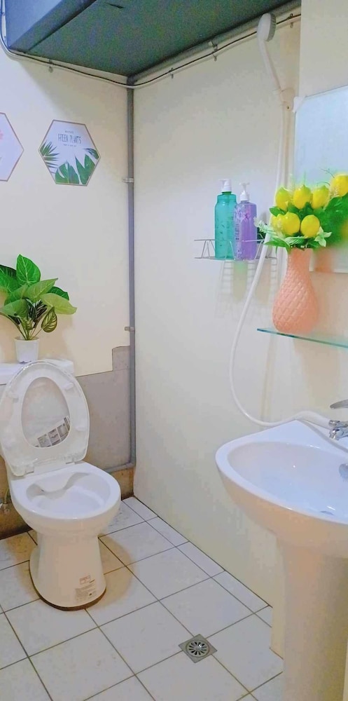 Yourcity Warm Nest - Taipei 101 and Big Dome Large Space & Sleeps 8 people