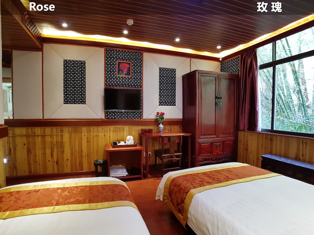 Yangshuo Li River Lodge
