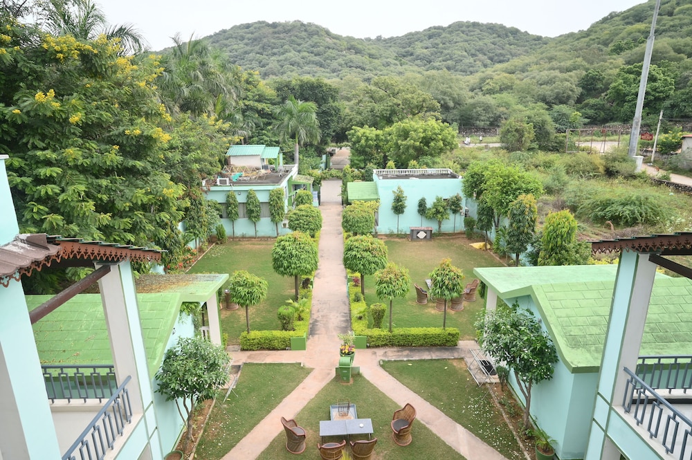 Ranthambhore Vatika Resort