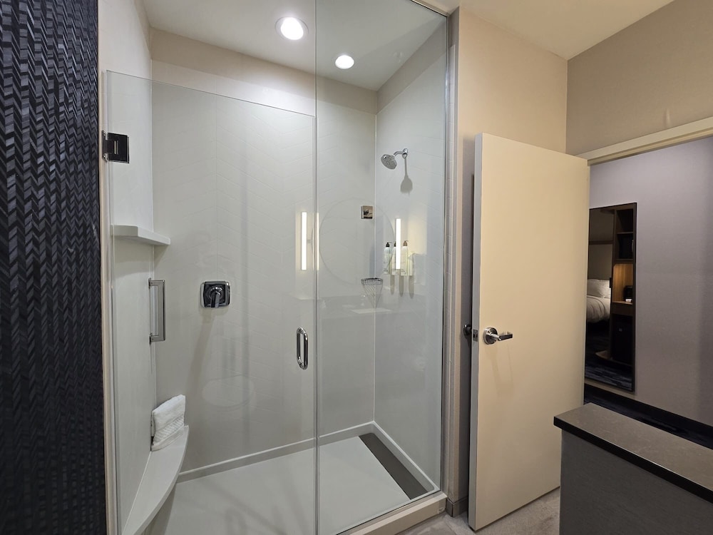 Fairfield by Marriott Inn & Suites DeSoto Dallas South