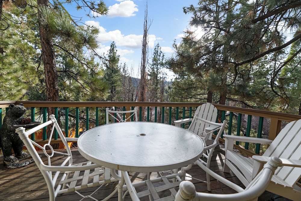 Little Bear Lodge