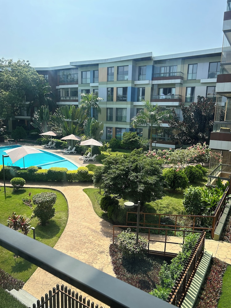 Urban Homes at Pearl