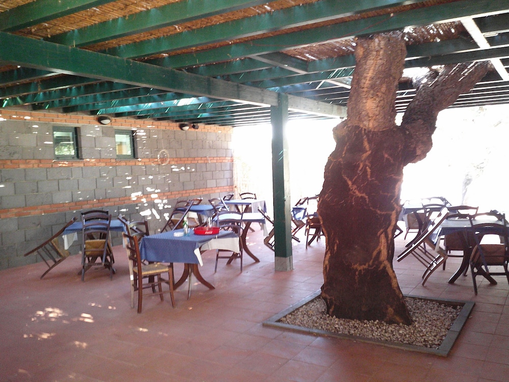 Nuraghe Ruiu Campeggio Villaggio