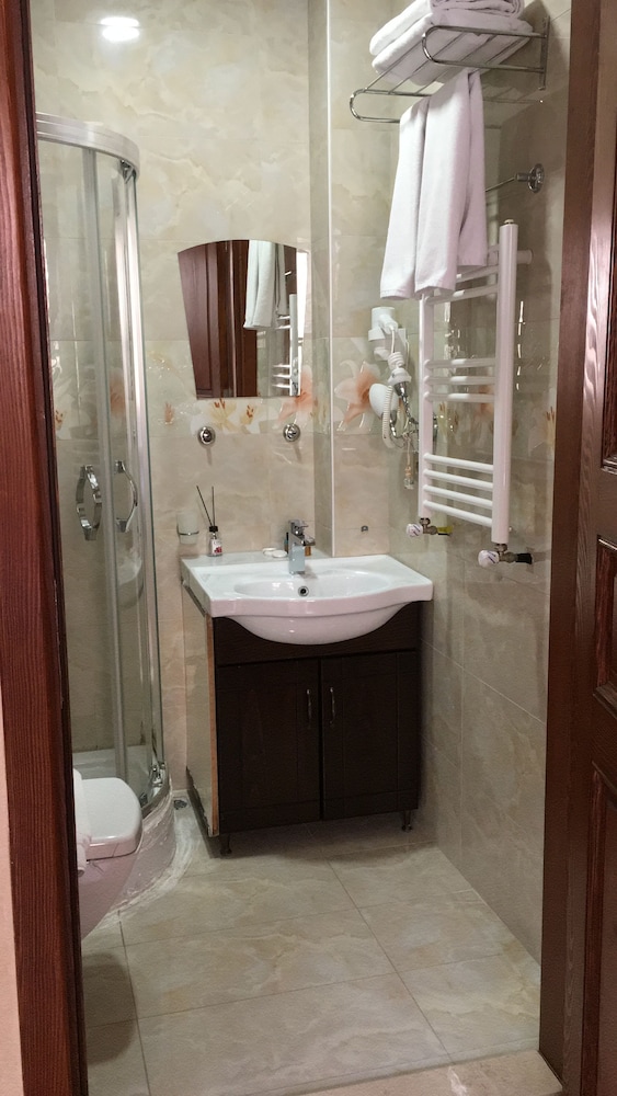 Nuray Hotel - Image 36