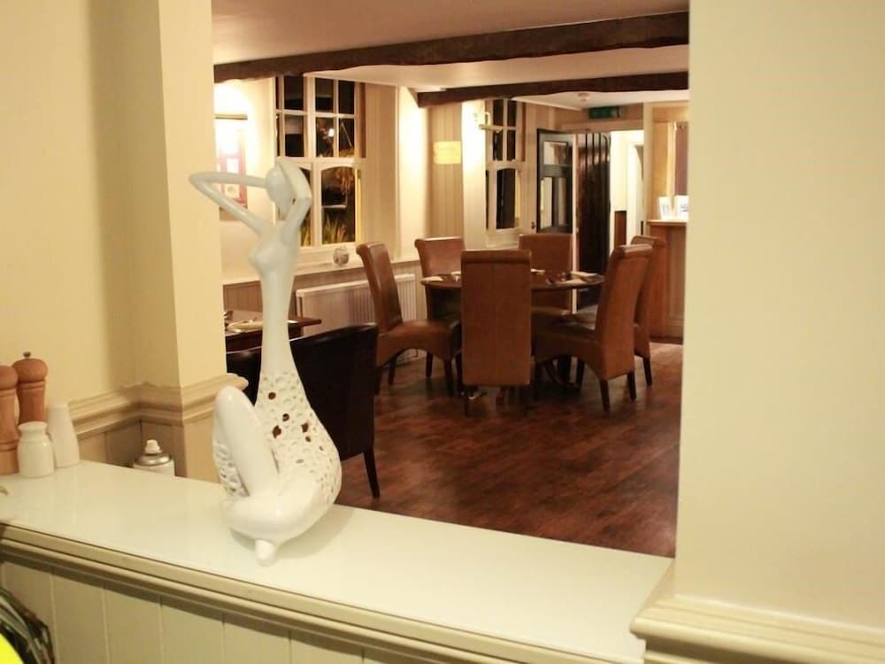 The Black Swan Inn