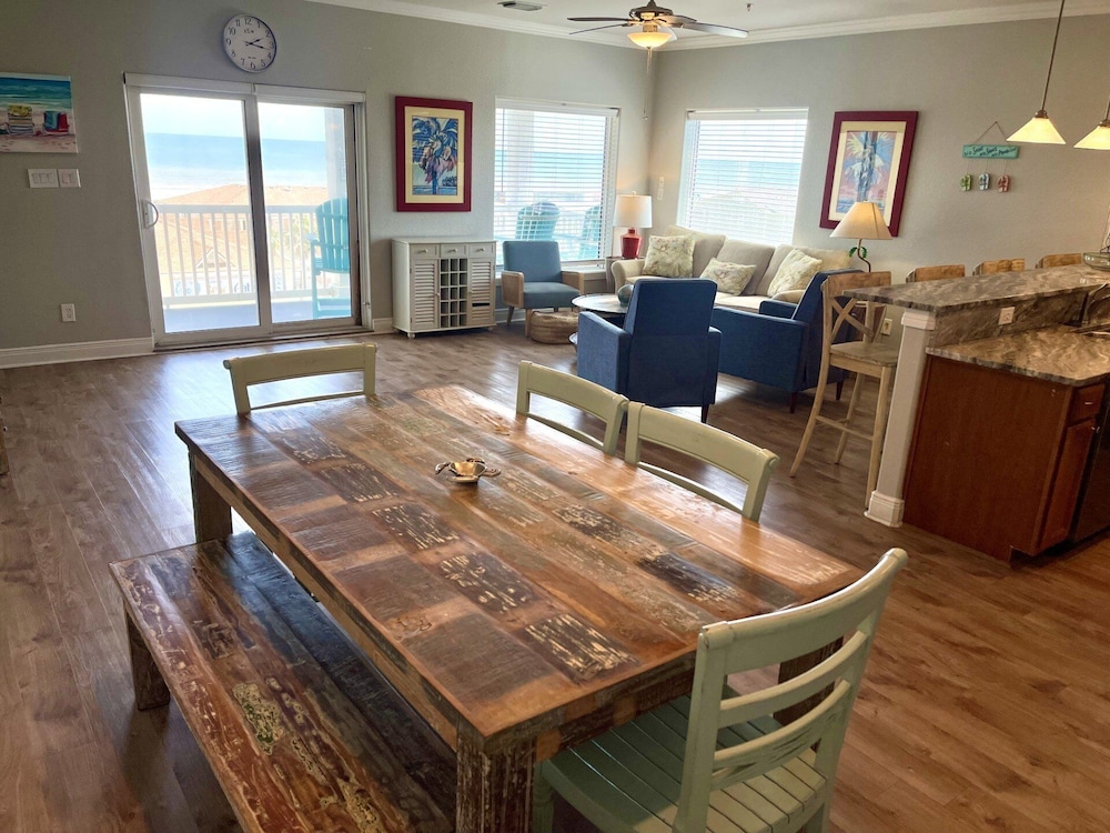 Beachgate Condo Suites And Hotel 341+342 4 Bedroom Condo