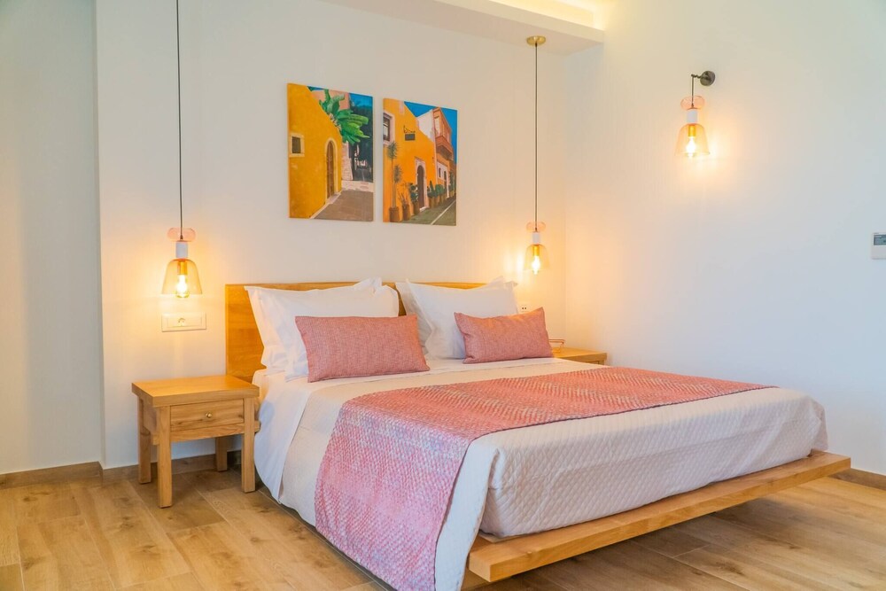 Carpe Diem Villa - Luxurious, 1,5km From The Beach view 2