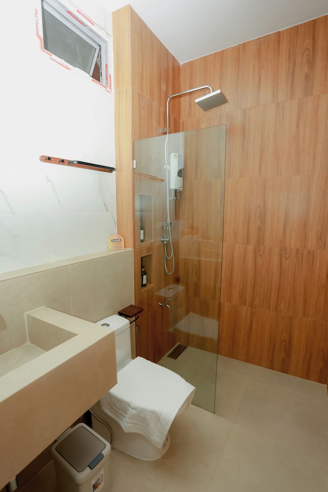 Rock & Lune Boutique Villas