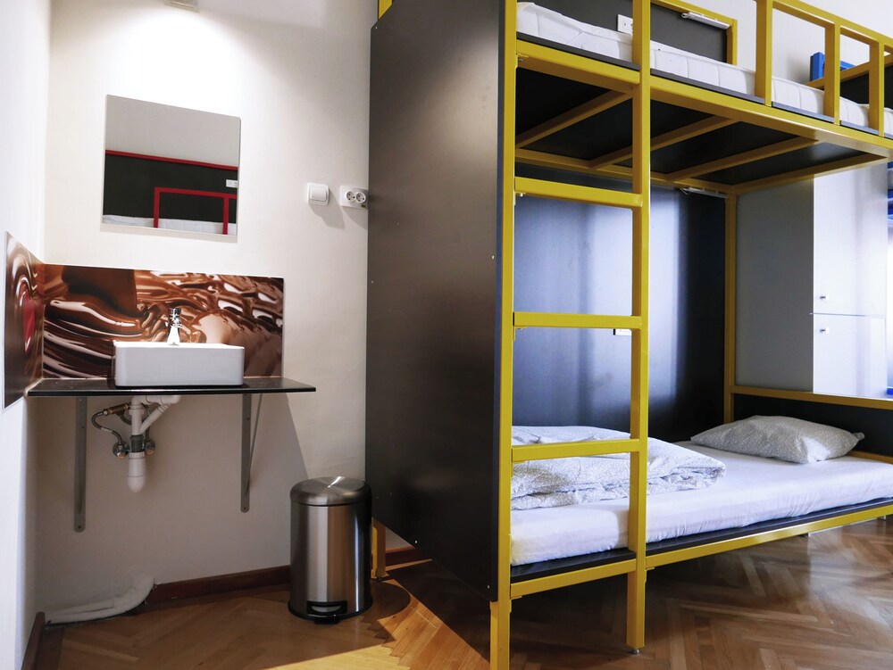 Choco Home & Hostel