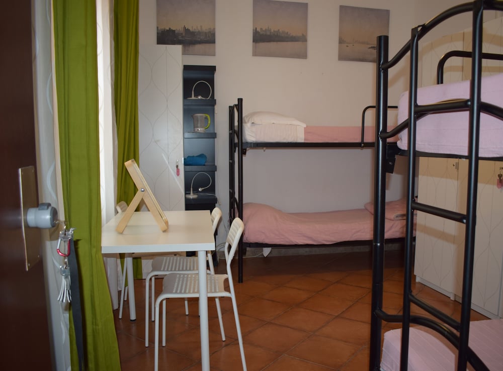 Rose Santamaria Residence - Hostel