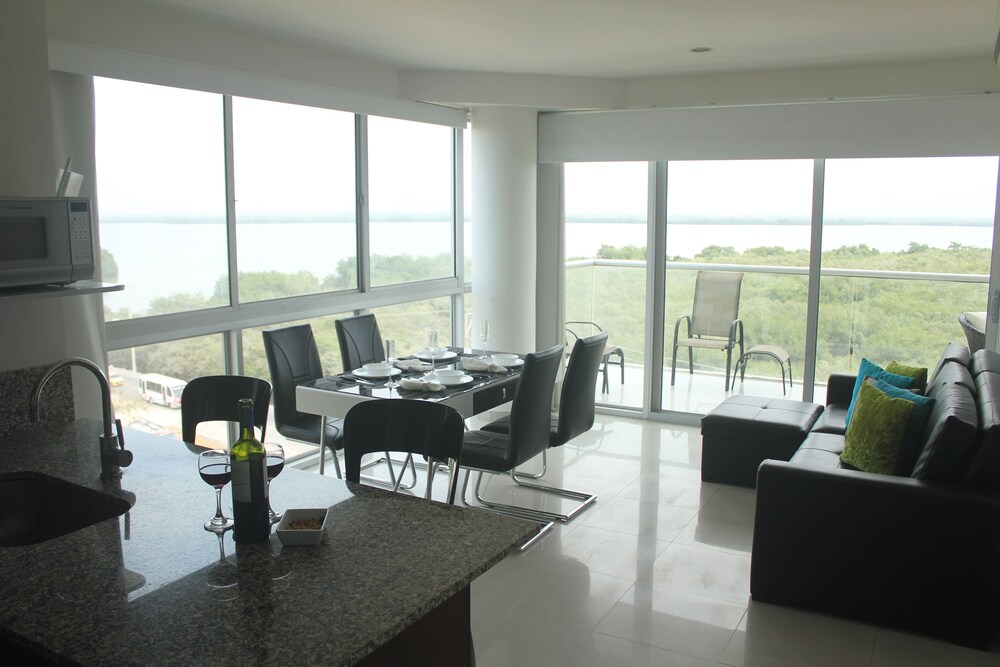 Apartamentos Frente al Mar Morros