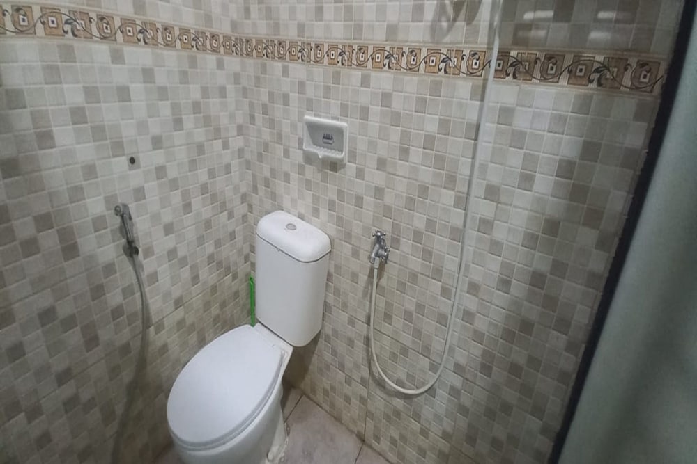 OYO 95060 Ahzafani Homestay Syariah