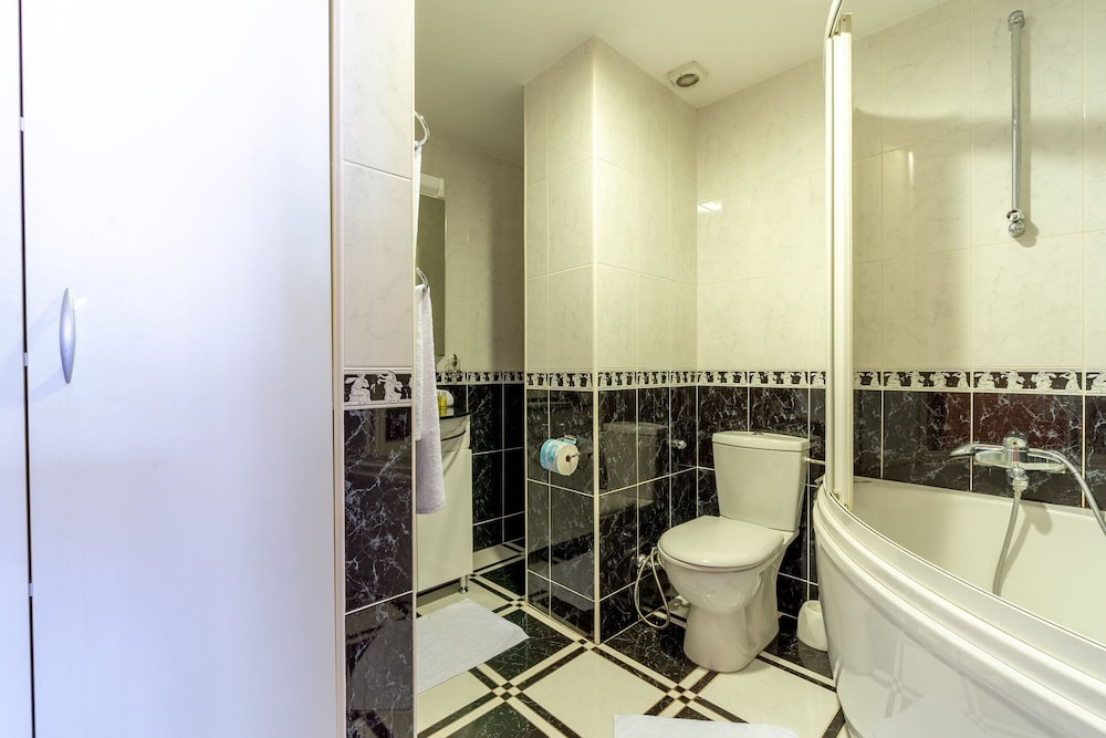 SMS Apartments