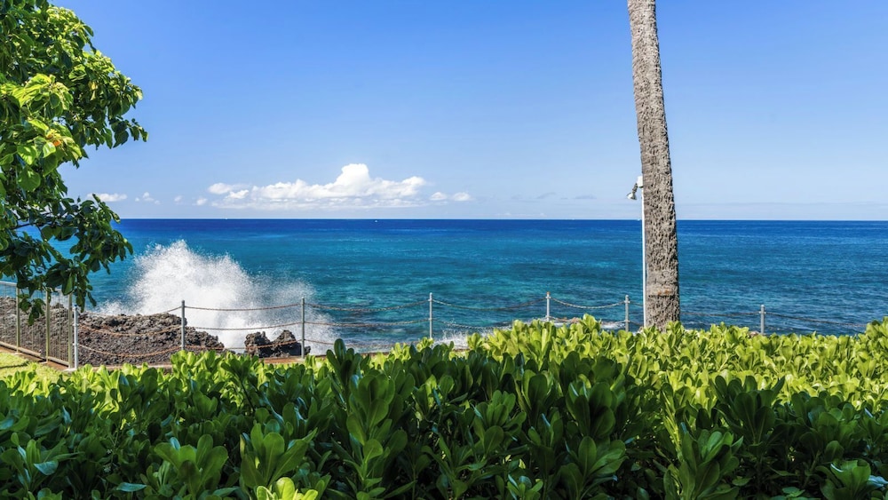 Sunset & Golf Course Views - AC & Wifi - Shady Lanai! - Vrkcv